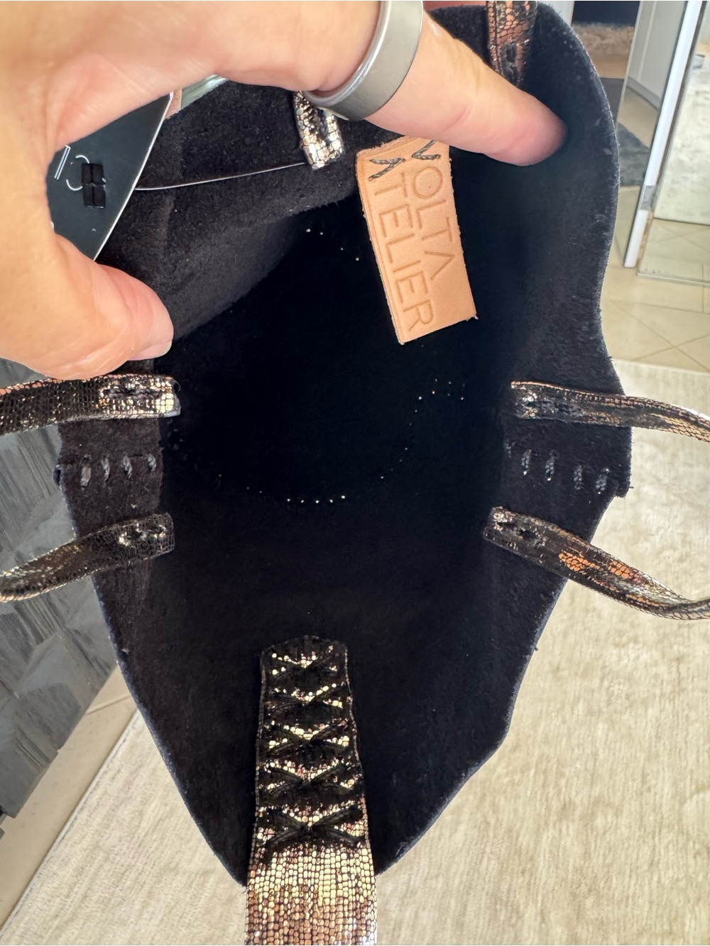 Metallic Gold Bucket Bag Drawstring Purse Wristlet - Picture 7 of 9